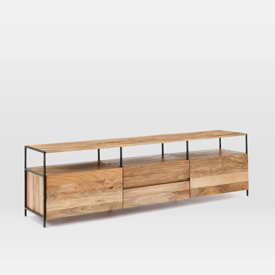 Industrial Media Console